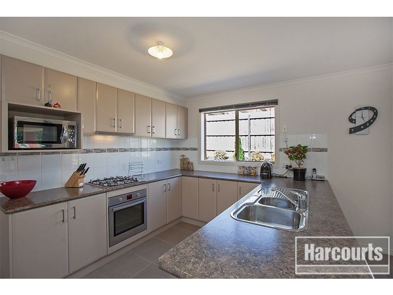 51 Manna Gum Drive, Pakenham VIC 3810