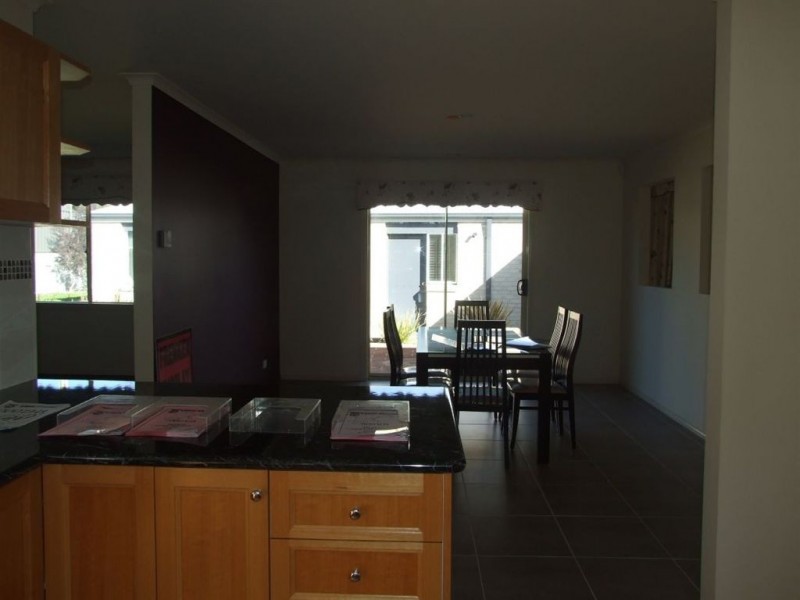 26 Wild Cherry Avenue, Pakenham VIC 3810