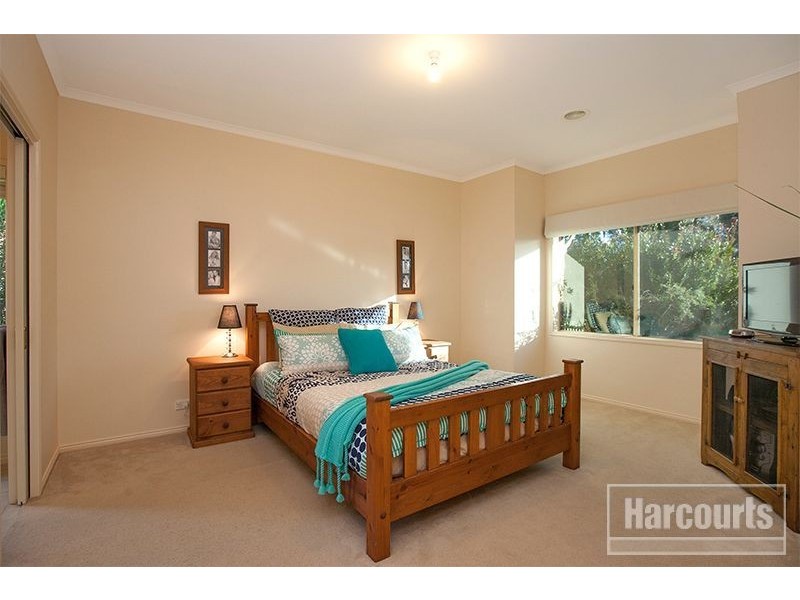 16 Banjo Paterson Drive, Pakenham VIC 3810