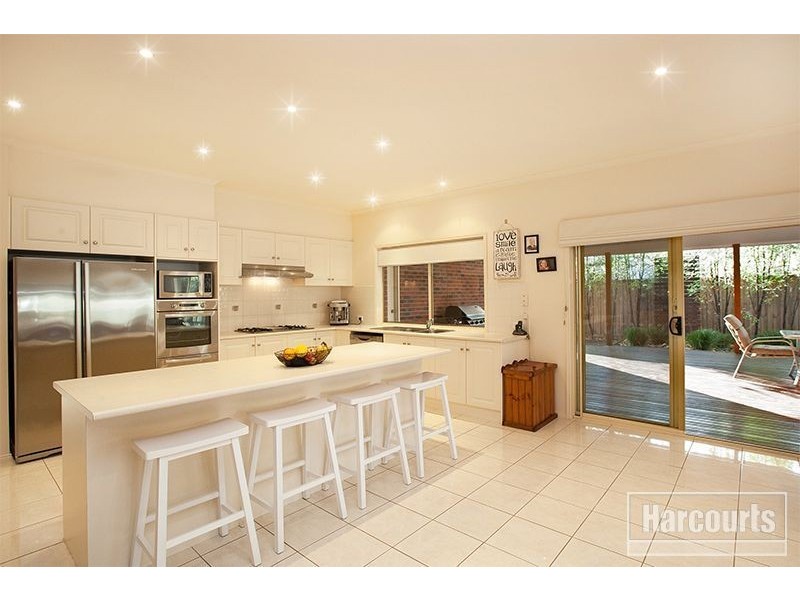 16 Banjo Paterson Drive, Pakenham VIC 3810