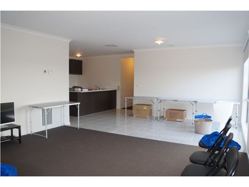 3 Pointer Drive, Pakenham VIC 3810