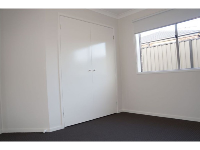 3 Pointer Drive, Pakenham VIC 3810