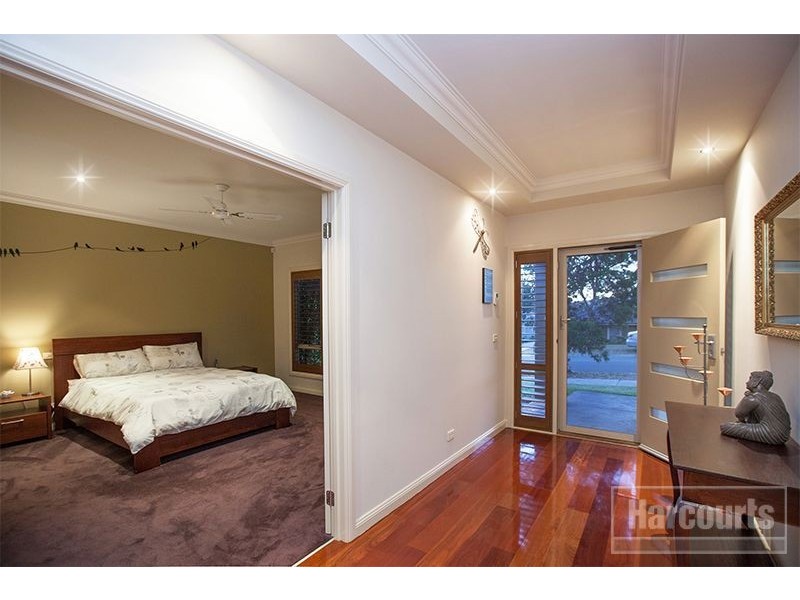 6 Renlik Court, Pakenham VIC 3810