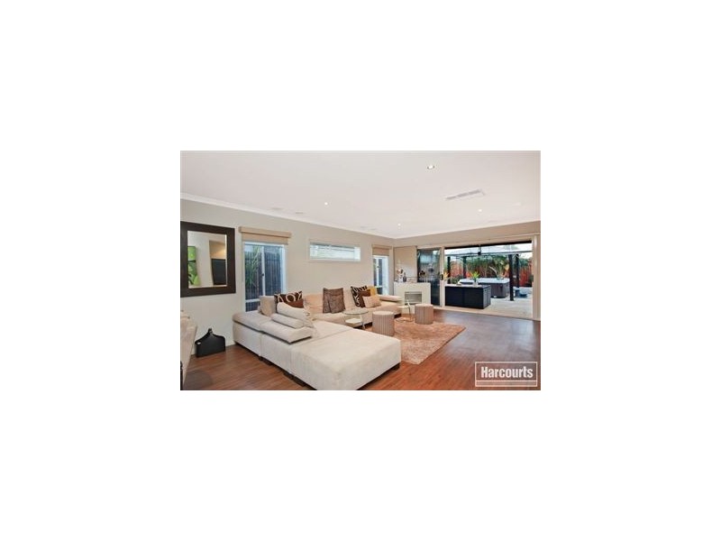 85 The Parkway, Pakenham VIC 3810