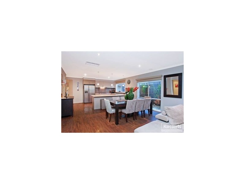 85 The Parkway, Pakenham VIC 3810