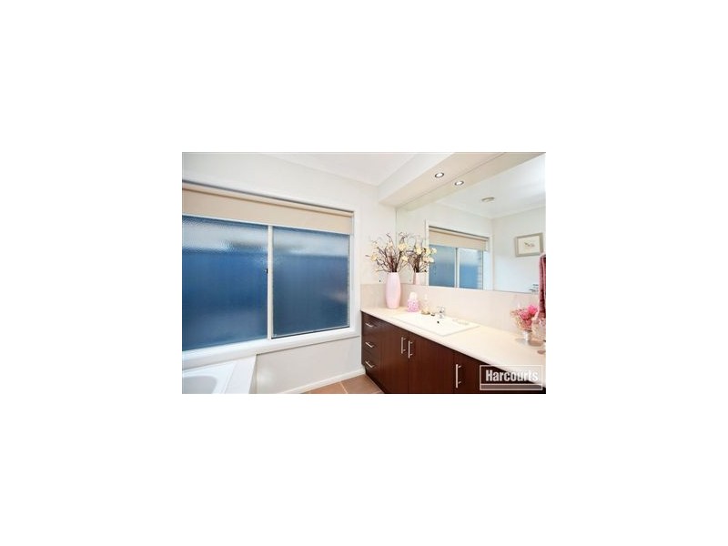 85 The Parkway, Pakenham VIC 3810