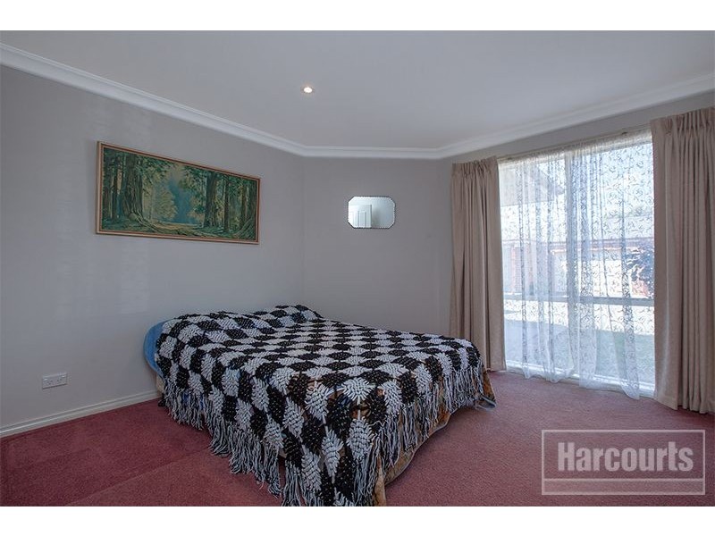 2/321 Rossiter Road, Koo Wee Rup VIC 3981