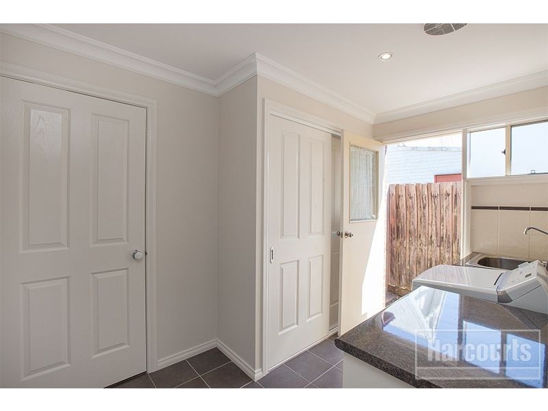 2/321 Rossiter Road, Koo Wee Rup VIC 3981