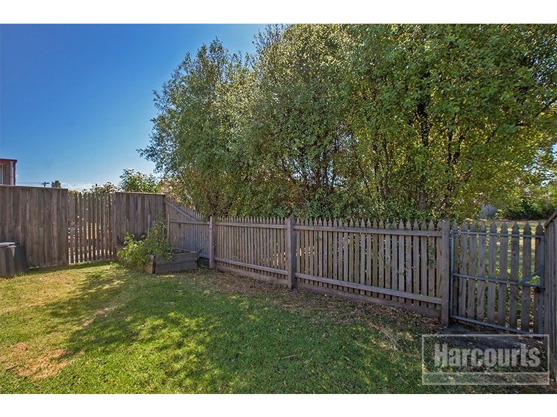 2/321 Rossiter Road, Koo Wee Rup VIC 3981