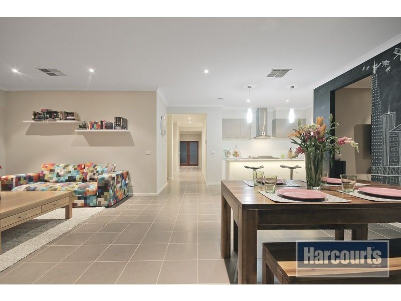 23 Rush Lily Drive, Officer VIC 3809