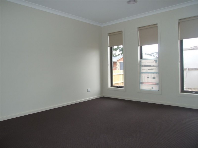 58 Melissa Way, Pakenham VIC 3810