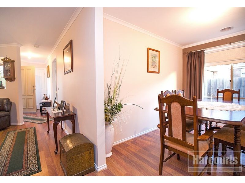 88 Sandalwood Drive, Pakenham VIC 3810