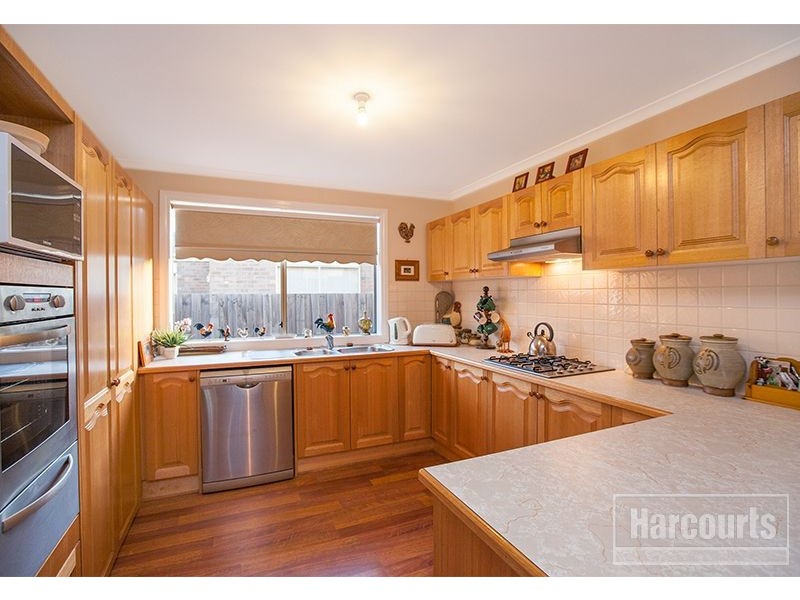 88 Sandalwood Drive, Pakenham VIC 3810