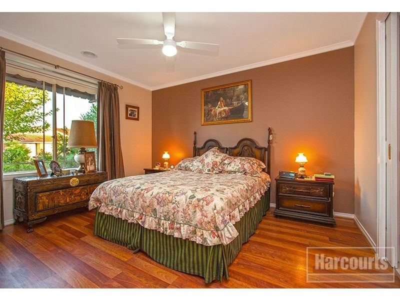 88 Sandalwood Drive, Pakenham VIC 3810