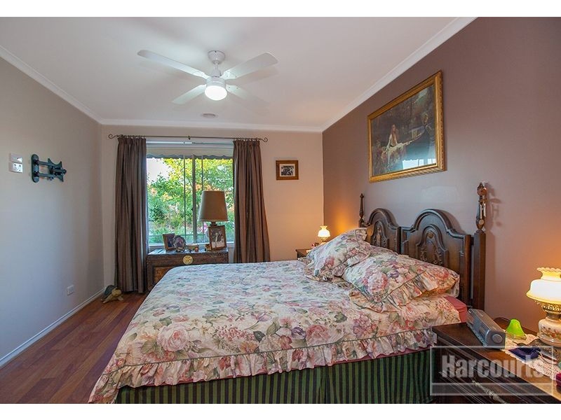 88 Sandalwood Drive, Pakenham VIC 3810