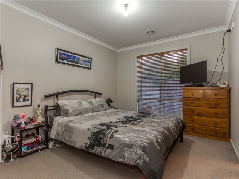 47 Ebony Drive, Pakenham VIC 3810
