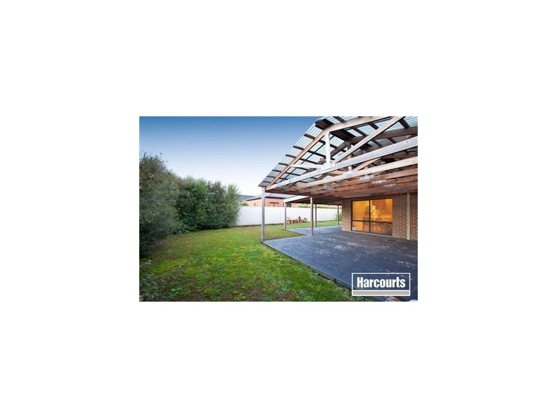 17 Arbour Rise, Pakenham VIC 3810