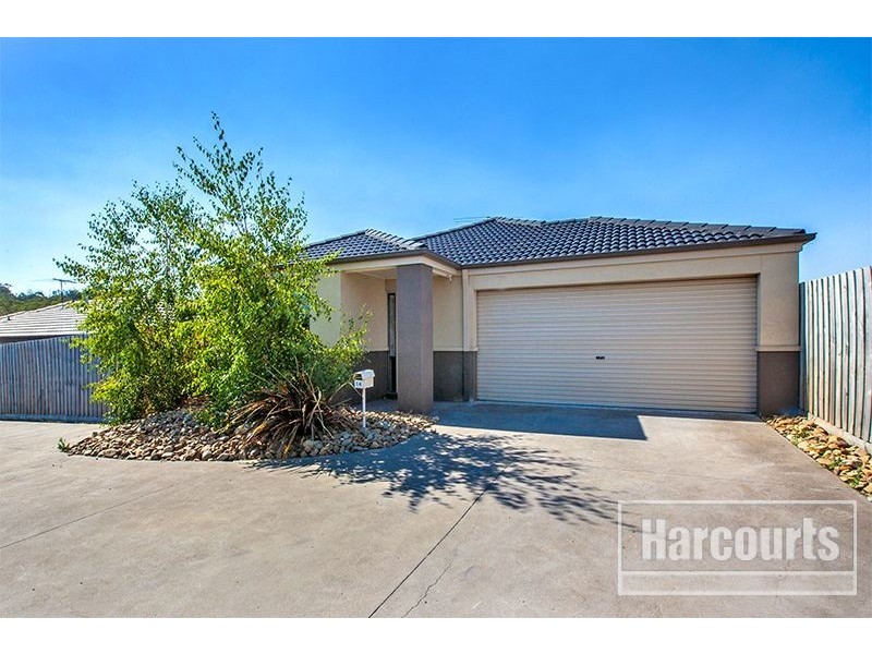 14/108 Ahern Road, Pakenham VIC 3810