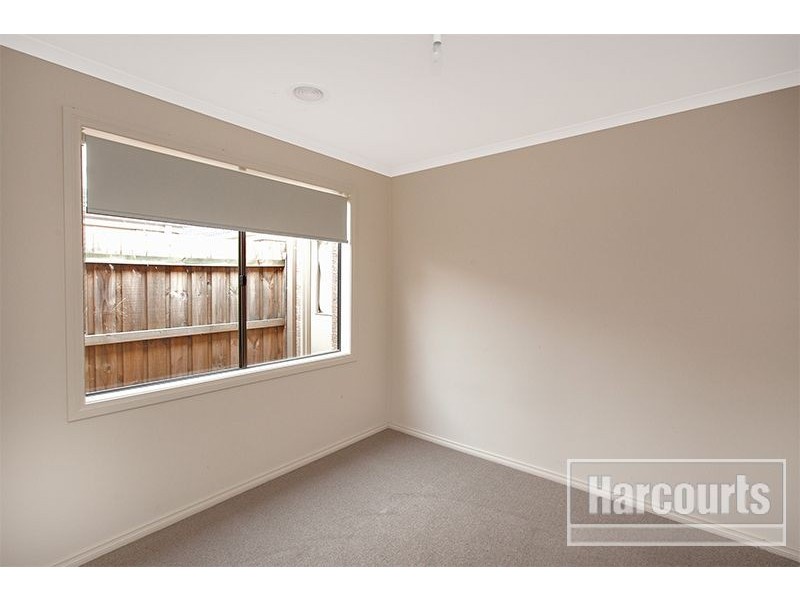 14/108 Ahern Road, Pakenham VIC 3810