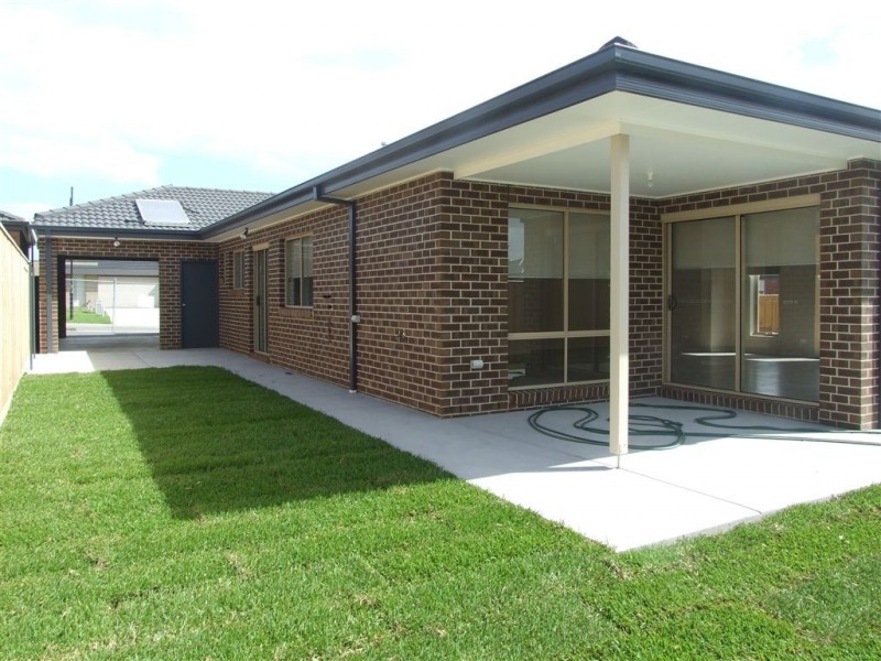 23 Central Avenue, Pakenham VIC 3810