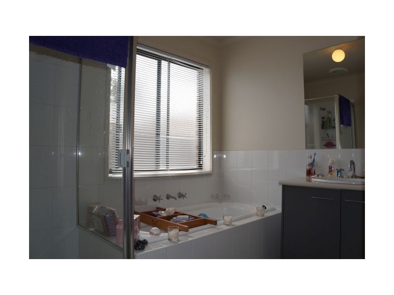 46 Irving Road, Pakenham VIC 3810