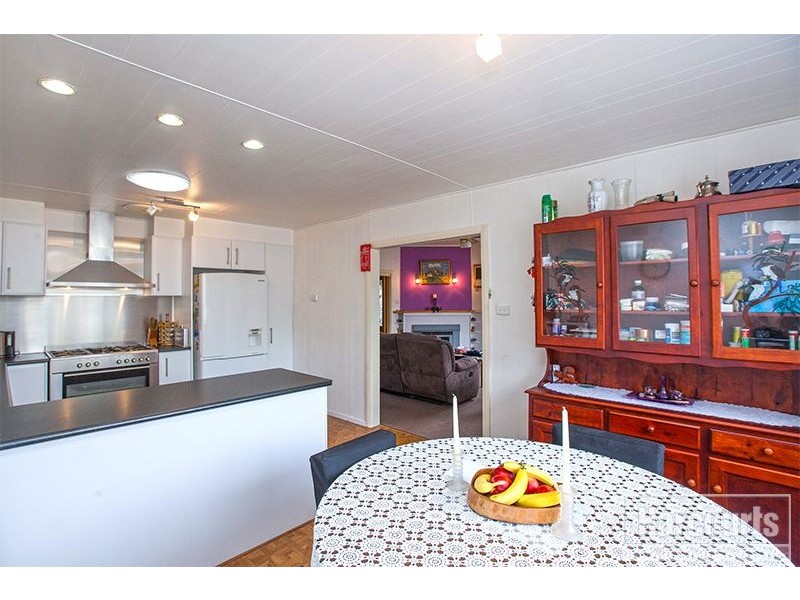2 Whitstable Street, Lang Lang VIC 3984