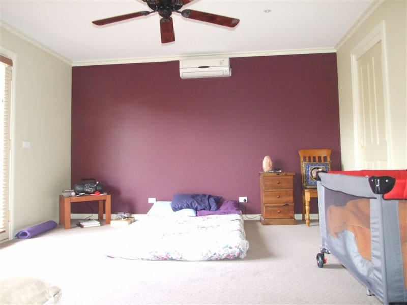 6 Kelly Court, Pakenham VIC 3810