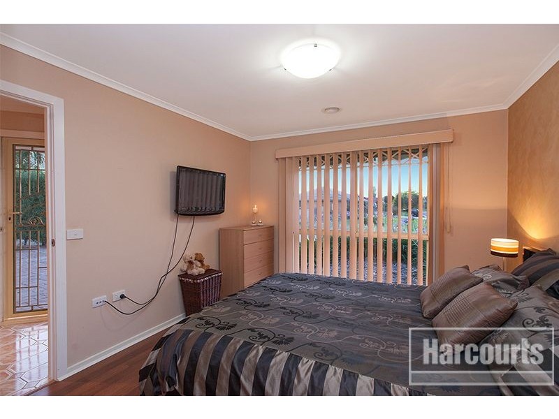 30 Pommel Street, Pakenham VIC 3810