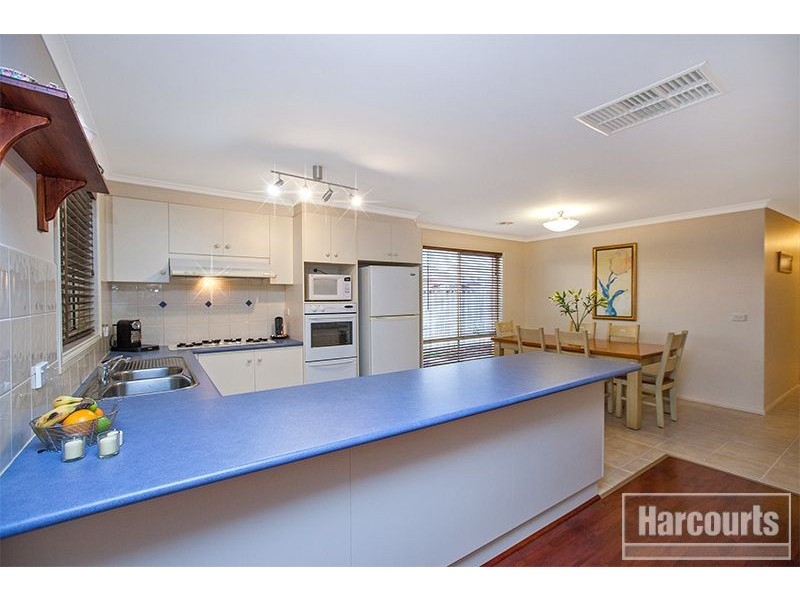 4 Tambo Court, Pakenham VIC 3810