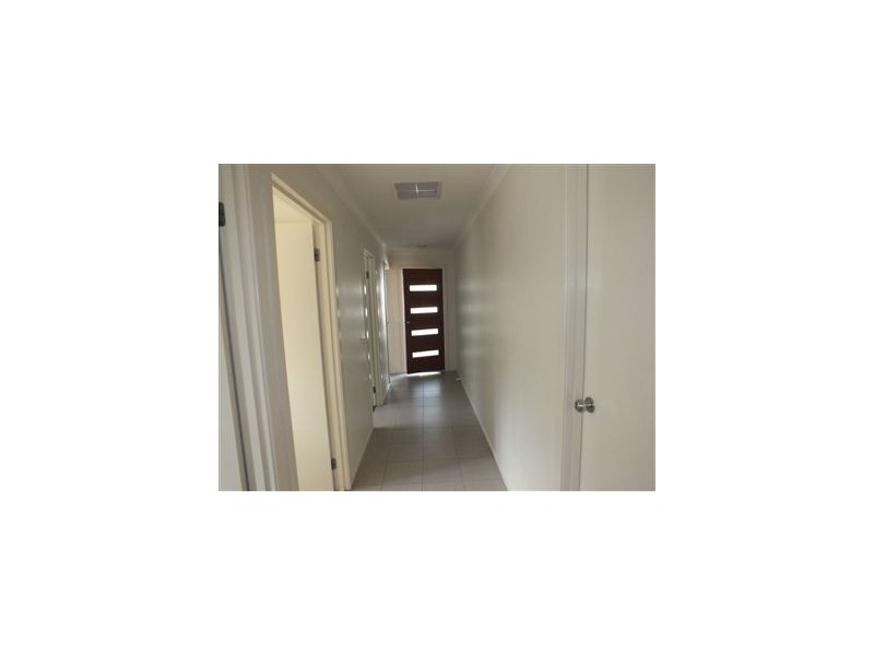 4/21 Diston Court, Pakenham VIC 3810