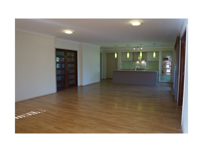 6 Darwin Way, Pakenham VIC 3810
