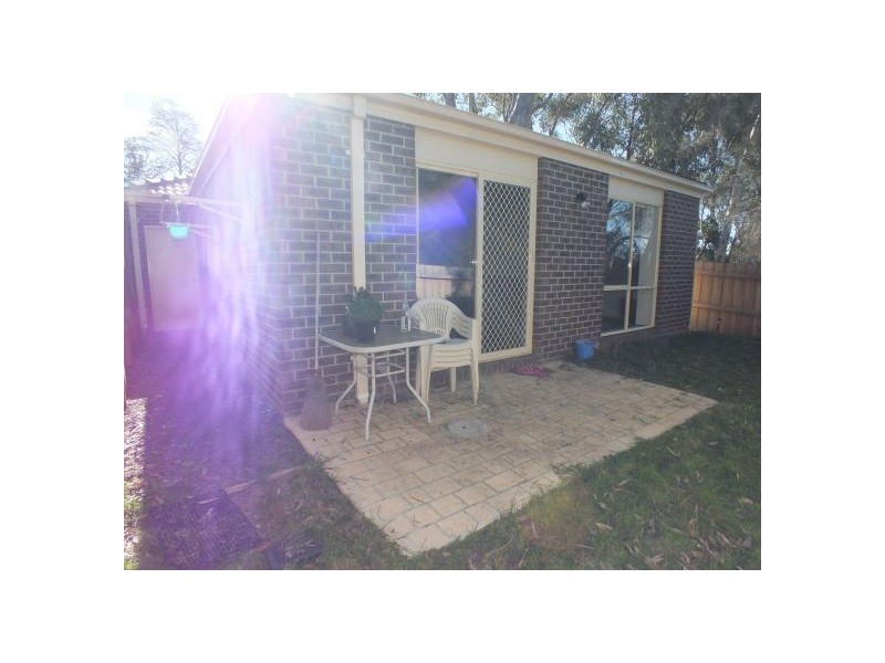 10/40 Army Road, Pakenham VIC 3810