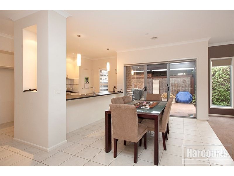 10 Tyrone Avenue, Pakenham VIC 3810