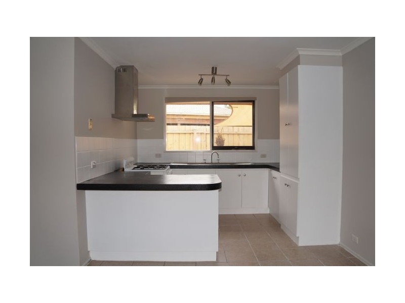 80 Racecourse Road, Pakenham VIC 3810