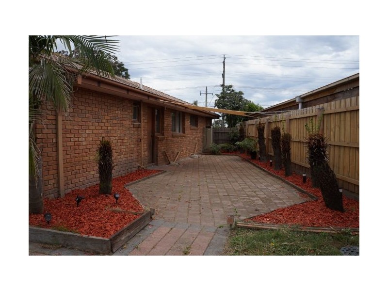 80 Racecourse Road, Pakenham VIC 3810