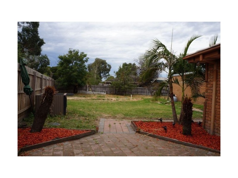 80 Racecourse Road, Pakenham VIC 3810