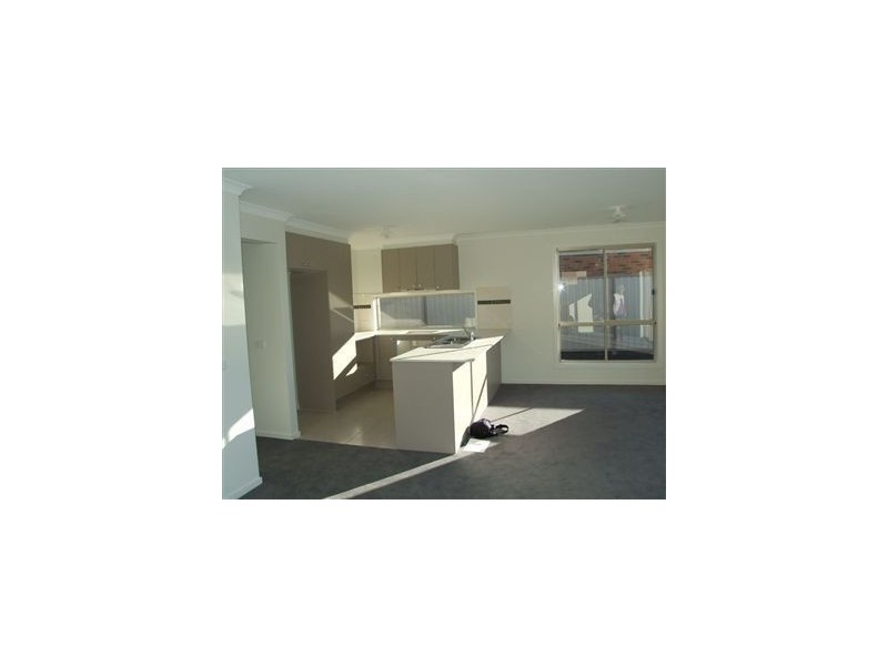 20 Victory Drive, Pakenham VIC 3810