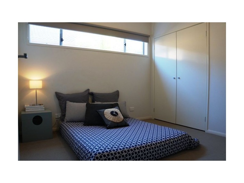 25 Rush Lily Drive, Officer VIC 3809