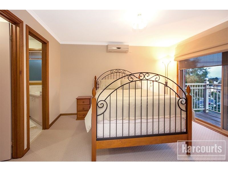 38 Aberdeen Heights, Pakenham VIC 3810