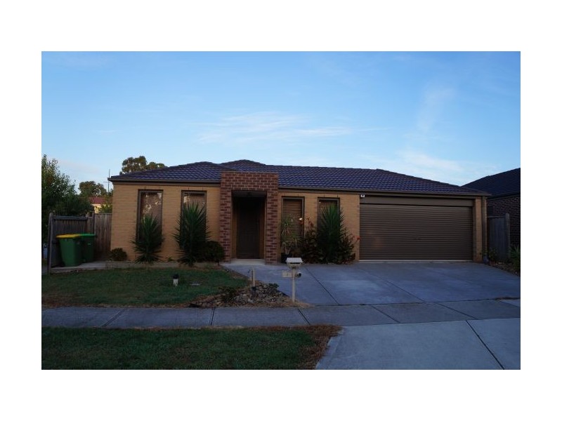 7 Gorham Street, Pakenham VIC 3810