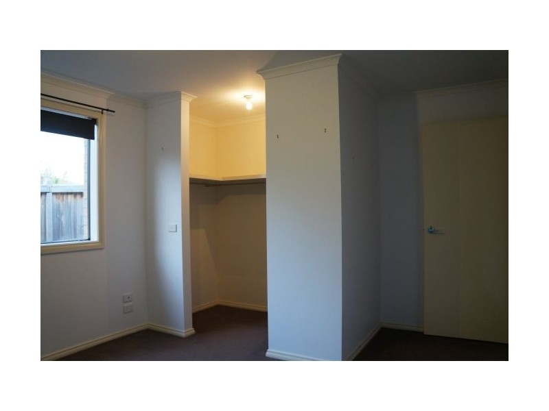 7 Gorham Street, Pakenham VIC 3810