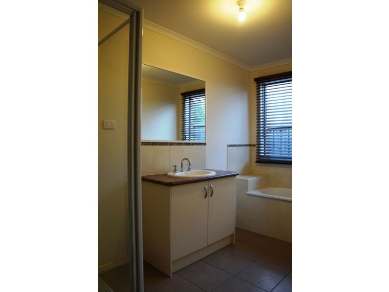 7 Gorham Street, Pakenham VIC 3810