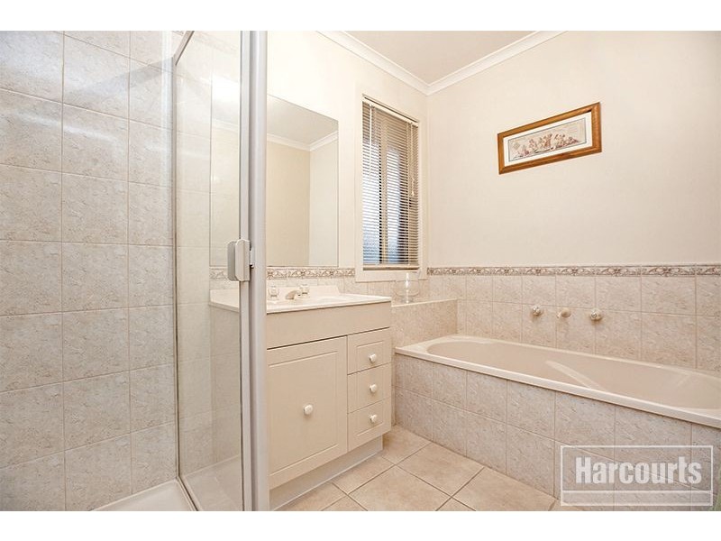 1 Tambo Court, Pakenham VIC 3810