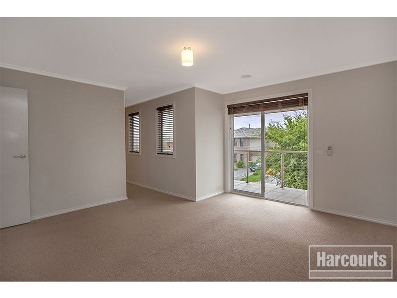 31 Macquarie Circuit, Pakenham VIC 3810