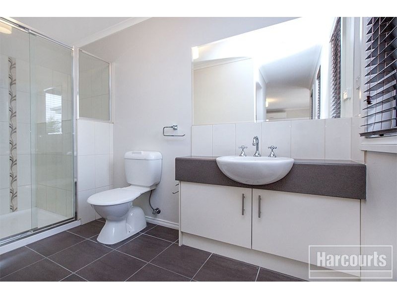 31 Macquarie Circuit, Pakenham VIC 3810