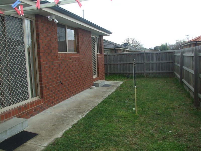 3/37 King Street, Pakenham VIC 3810