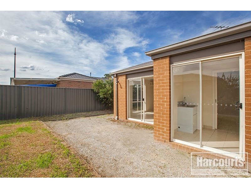 4 Elderberry Way, Pakenham VIC 3810