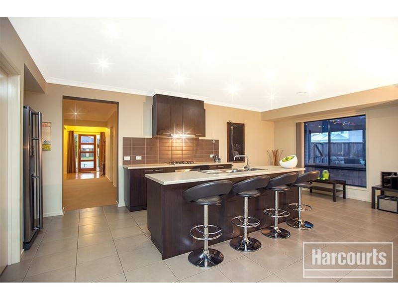 3 Greenway Drive, Pakenham VIC 3810