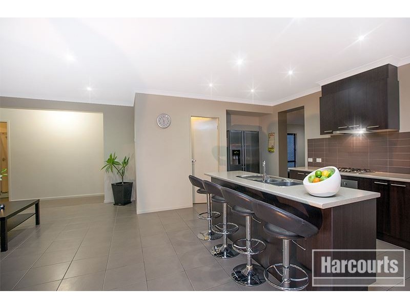 3 Greenway Drive, Pakenham VIC 3810