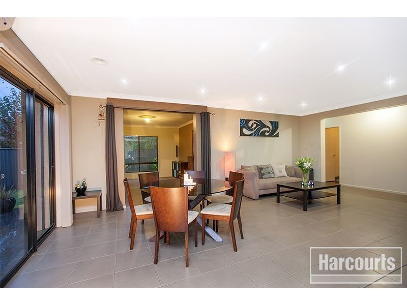 3 Greenway Drive, Pakenham VIC 3810